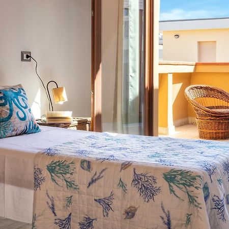 Lungomare Garibaldi - Attico A Due Passi Dal Mare Apartment อาลเกโร ภายนอก รูปภาพ