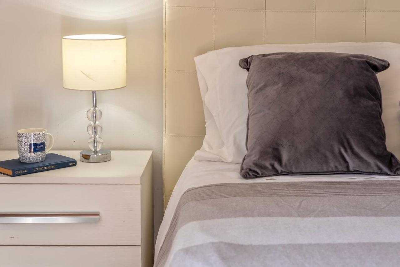 Lungomare Garibaldi - Attico A Due Passi Dal Mare Apartment อาลเกโร ภายนอก รูปภาพ