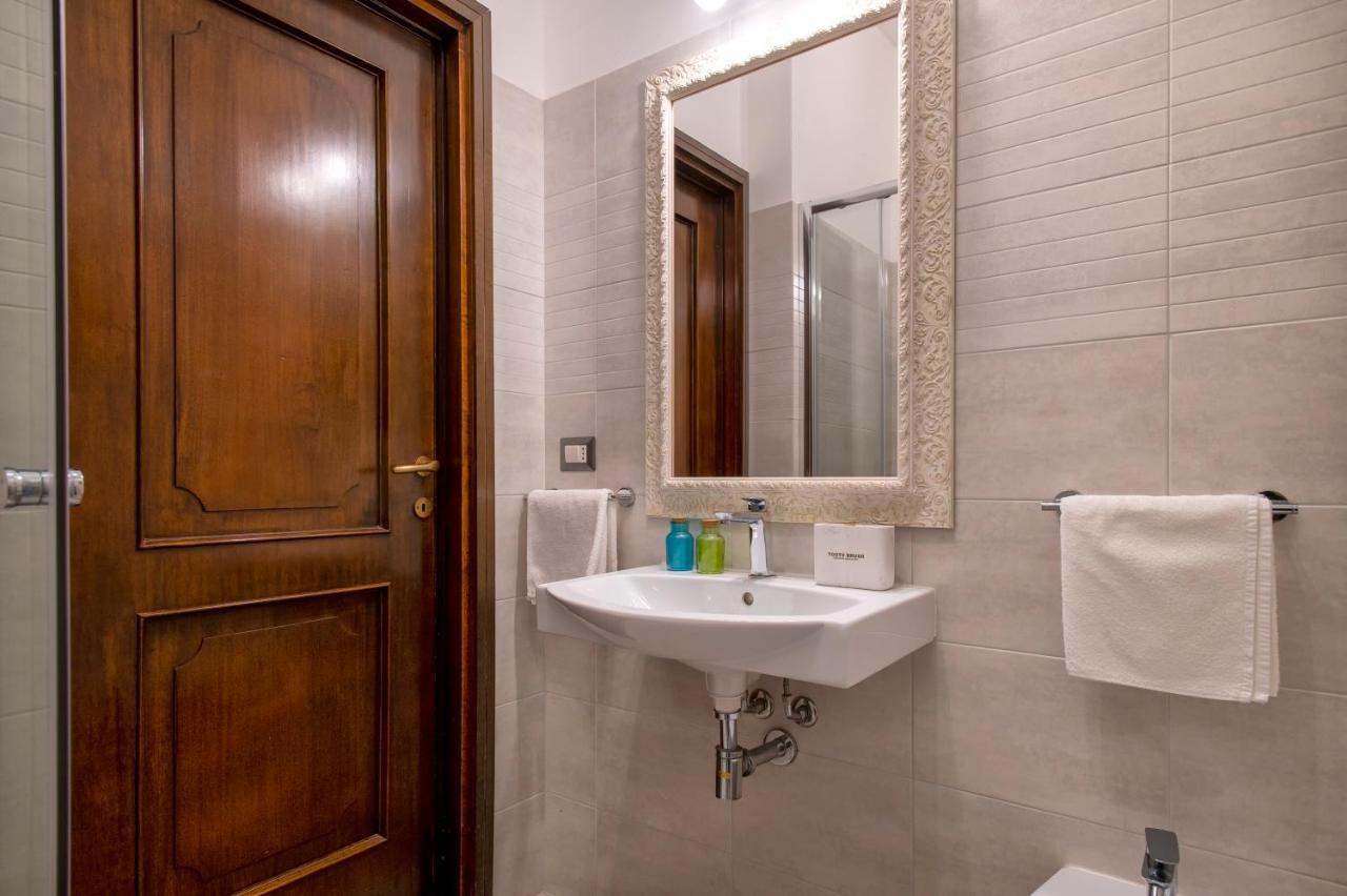 Lungomare Garibaldi - Attico A Due Passi Dal Mare Apartment อาลเกโร ภายนอก รูปภาพ