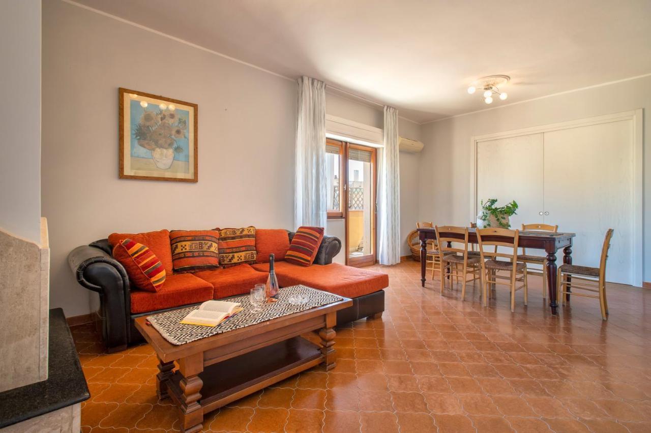 Lungomare Garibaldi - Attico A Due Passi Dal Mare Apartment อาลเกโร ภายนอก รูปภาพ
