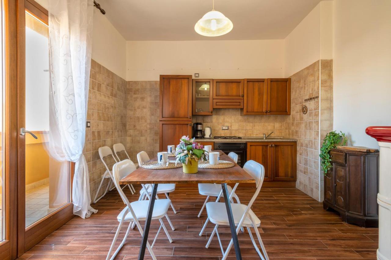 Lungomare Garibaldi - Attico A Due Passi Dal Mare Apartment อาลเกโร ภายนอก รูปภาพ