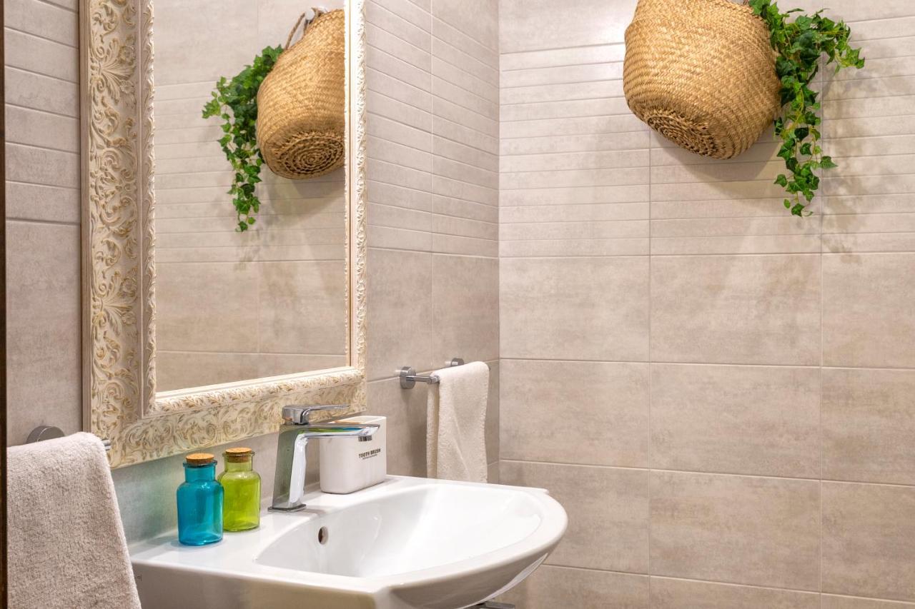 Lungomare Garibaldi - Attico A Due Passi Dal Mare Apartment อาลเกโร ภายนอก รูปภาพ