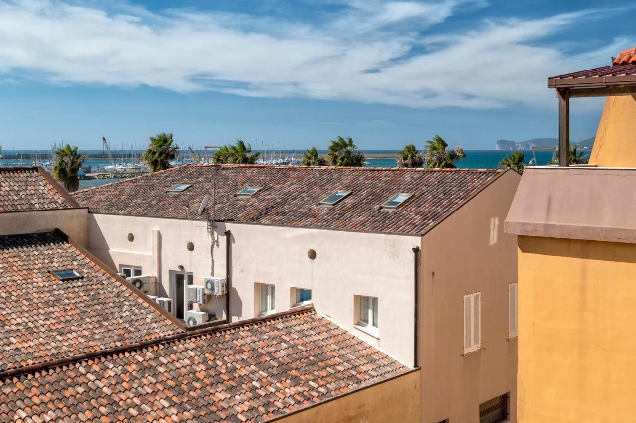 Lungomare Garibaldi - Attico A Due Passi Dal Mare Apartment อาลเกโร ภายนอก รูปภาพ